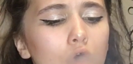 Eva - smokes 3 cigarettes beautifully at once